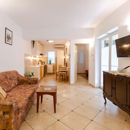 Holiday home Amare Crikvenica